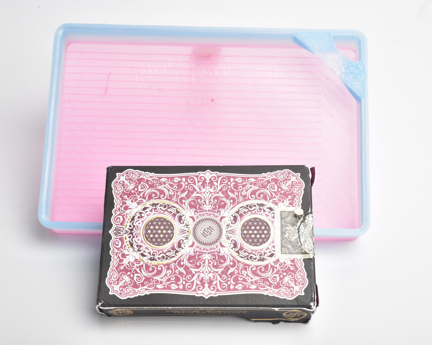 Cat Proof Diamond Painting Tray with Lid - Cotton Candy Sky - Gridded