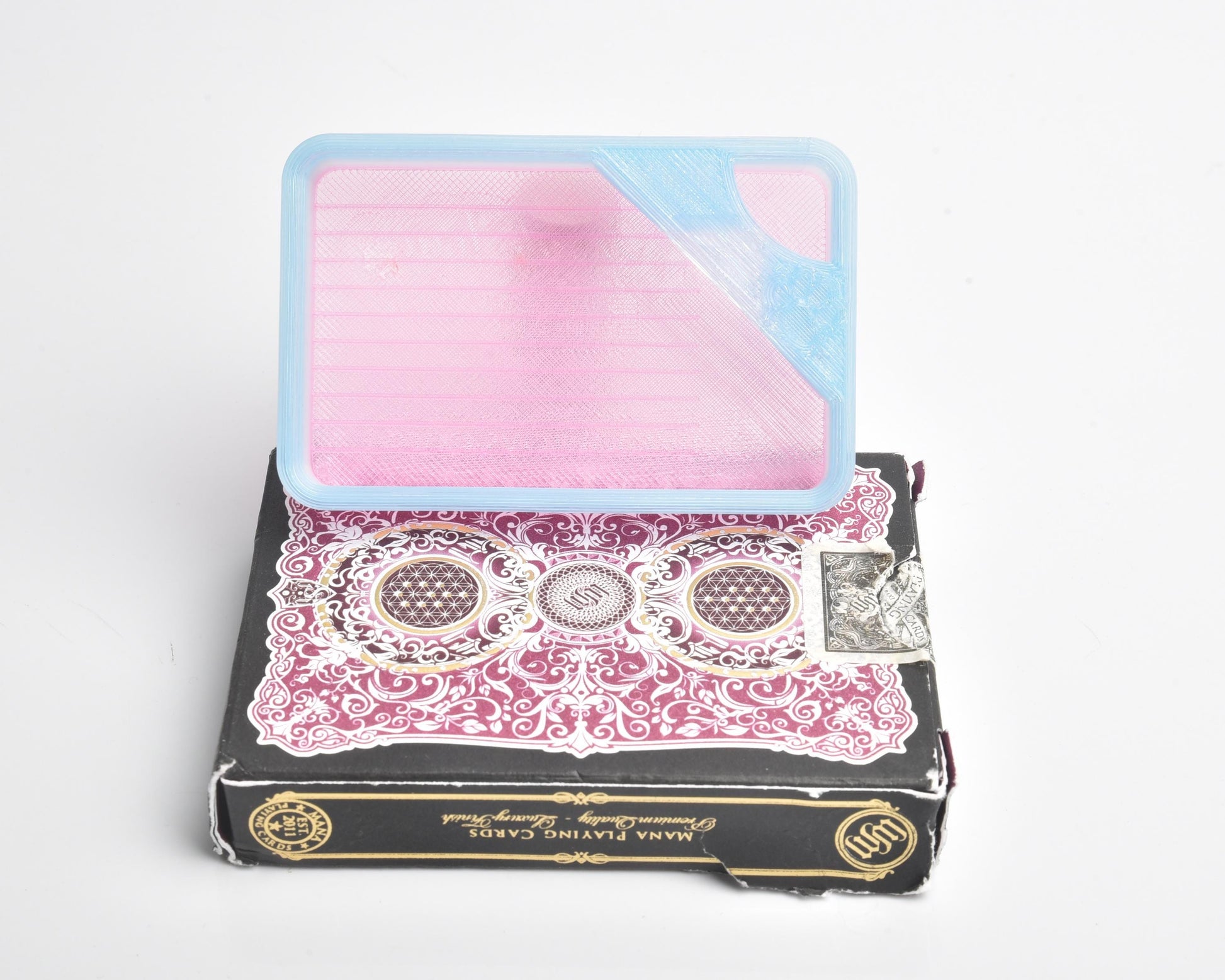 Cat Proof Diamond Painting Tray with Lid - Cotton Candy Sky - Standard