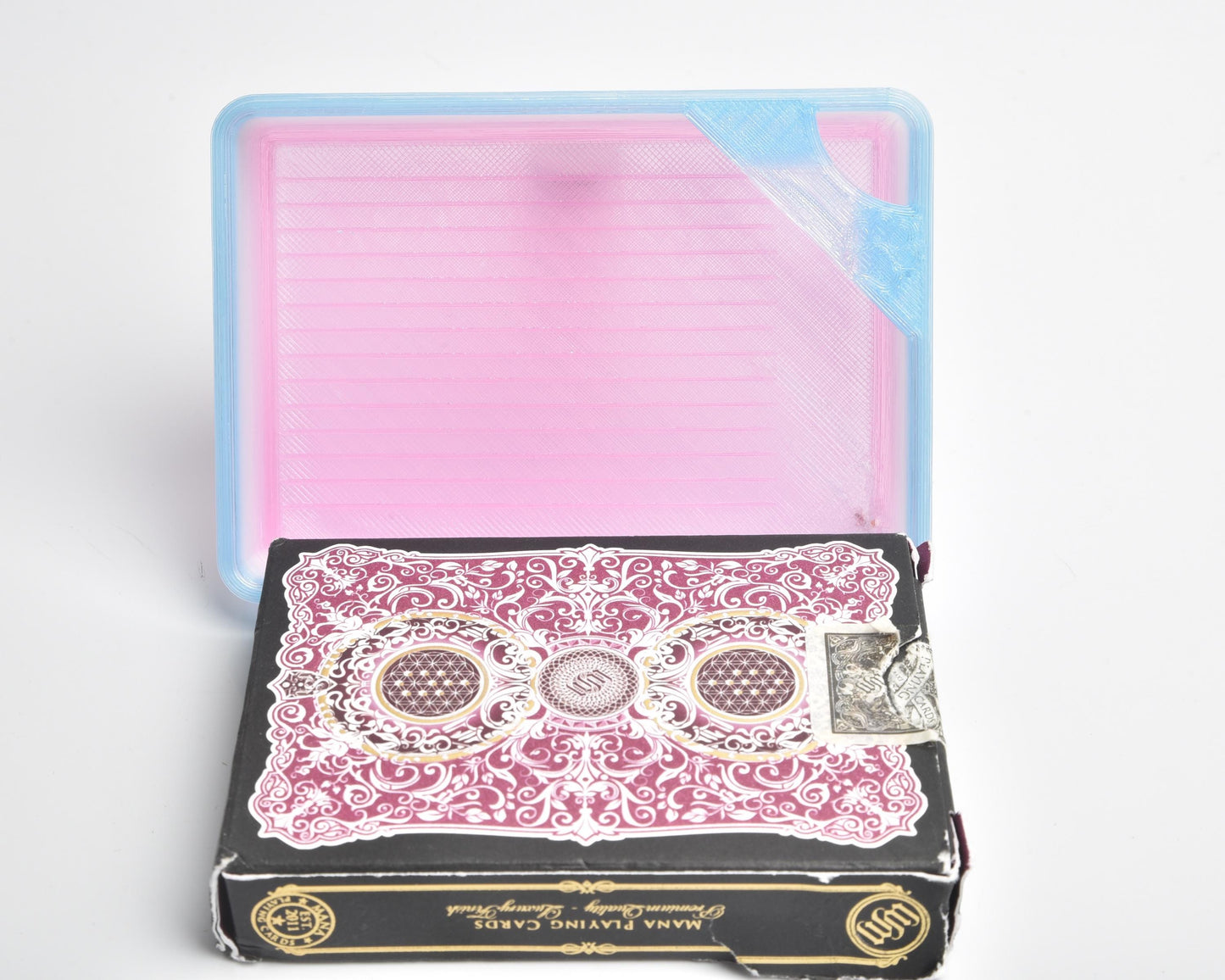 Cat Proof Diamond Painting Tray with Lid - Cotton Candy Sky - Loaf