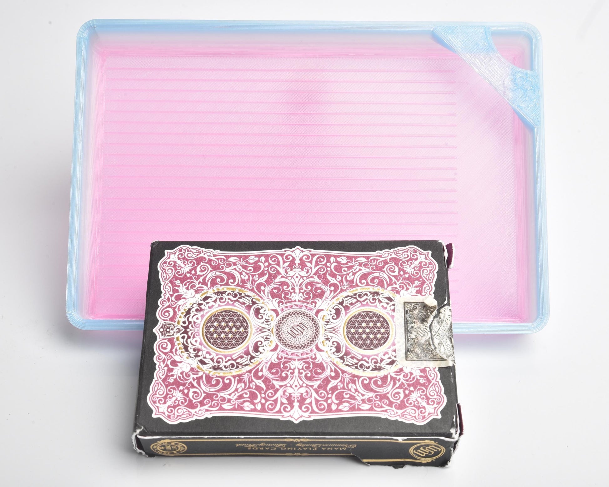 Cat Proof Diamond Painting Tray with Lid - Cotton Candy Sky - Loaf